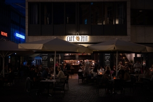 CaféZeit Braunschweig - Nachtleben Frontansicht